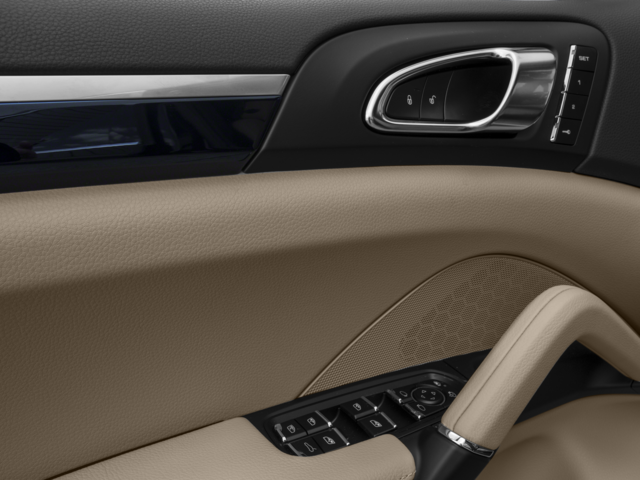 2017 Porsche Cayenne Base