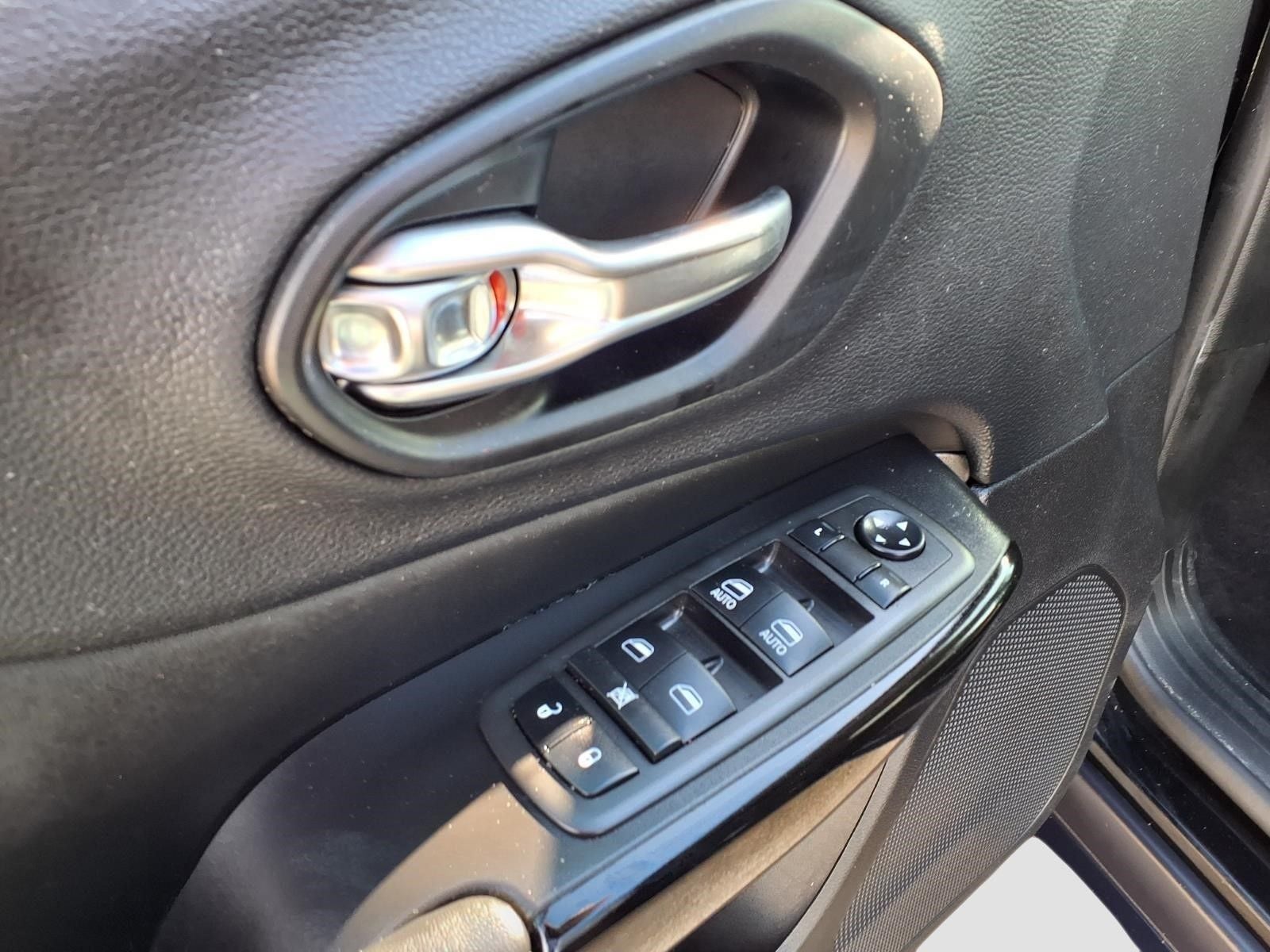 2023 Jeep Cherokee Altitude