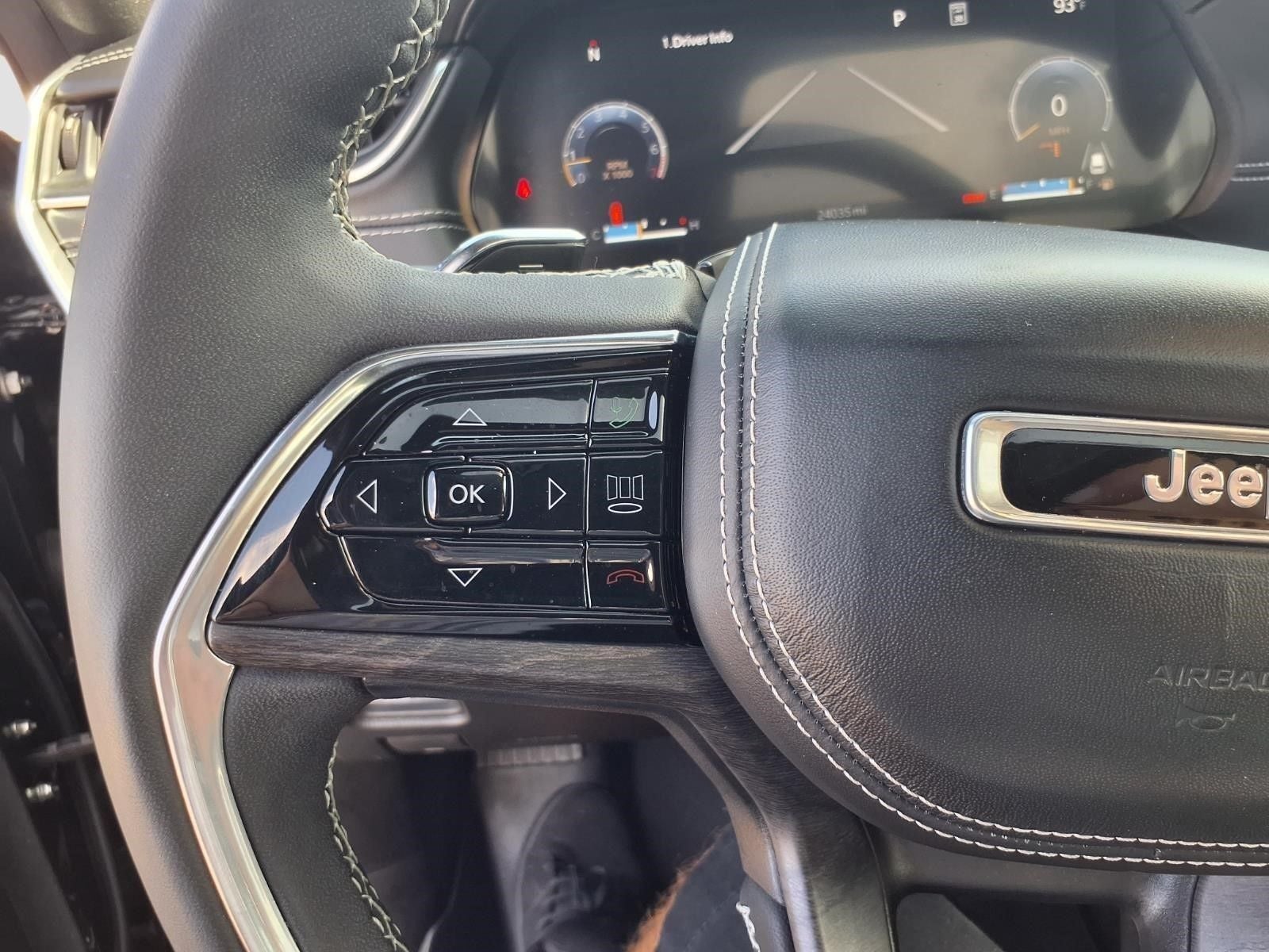 2023 Jeep Grand Cherokee Overland