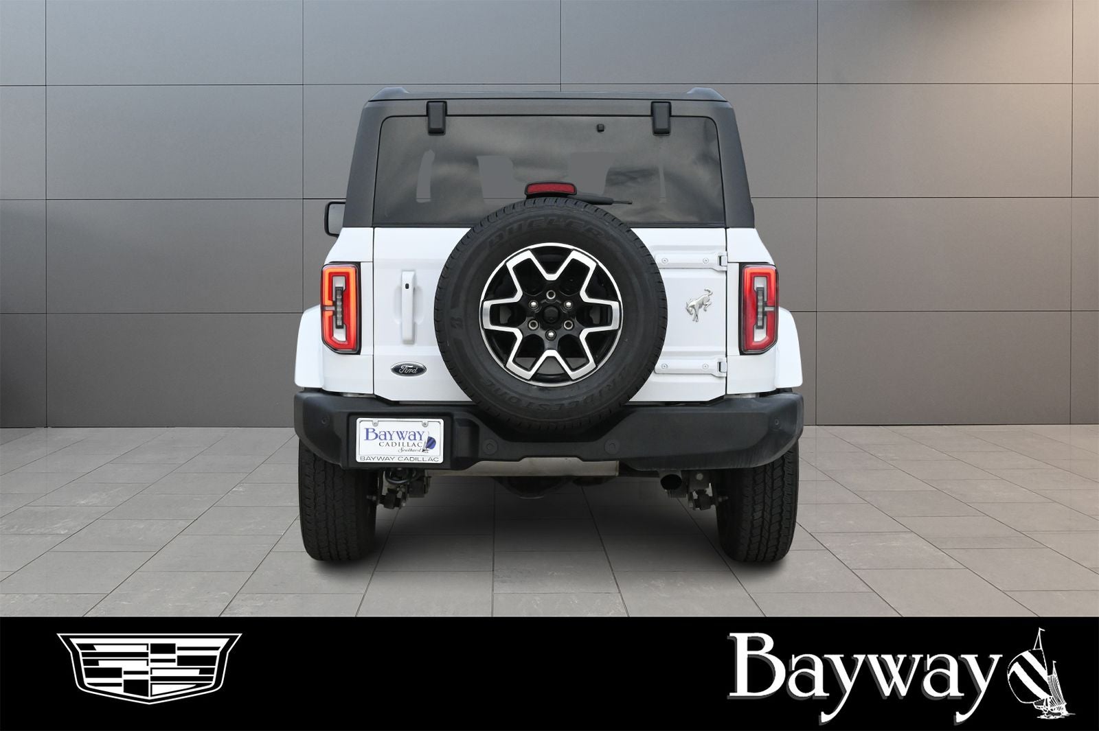 2023 Ford Bronco Base