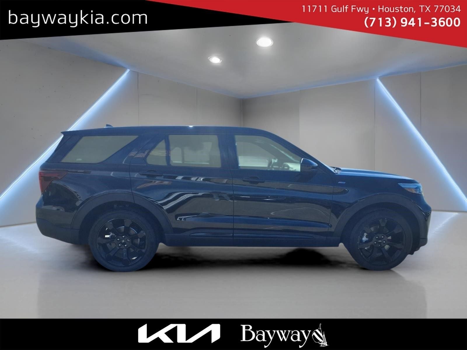 2022 Ford Explorer ST-Line