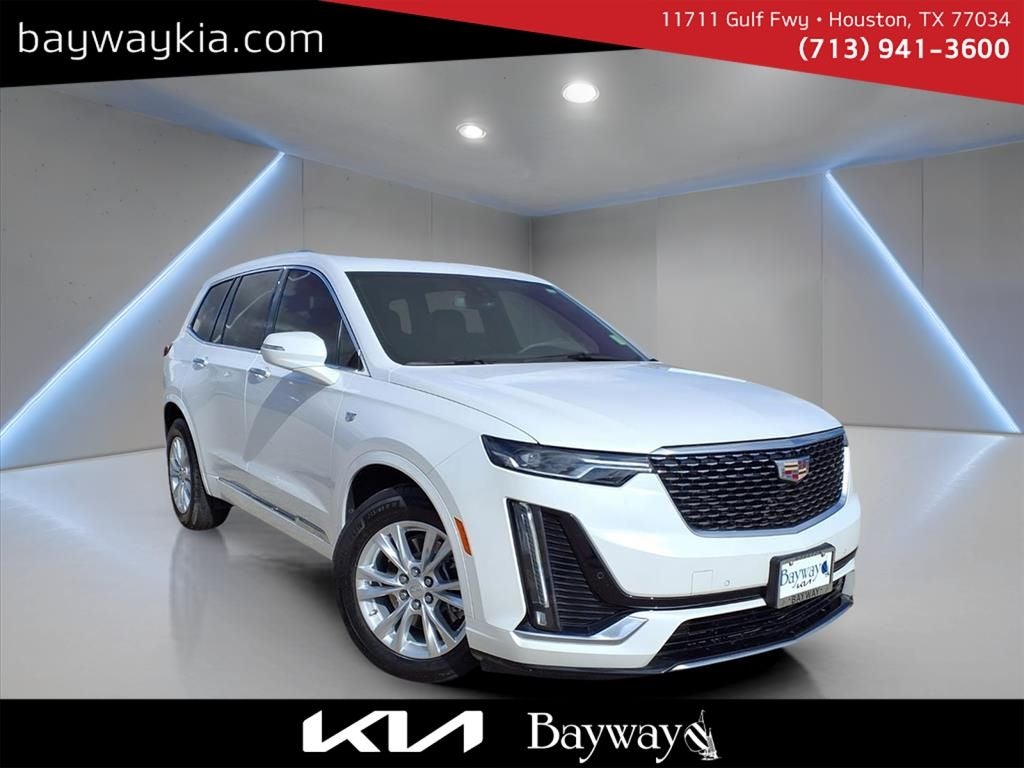 2023 Cadillac XT6 Luxury