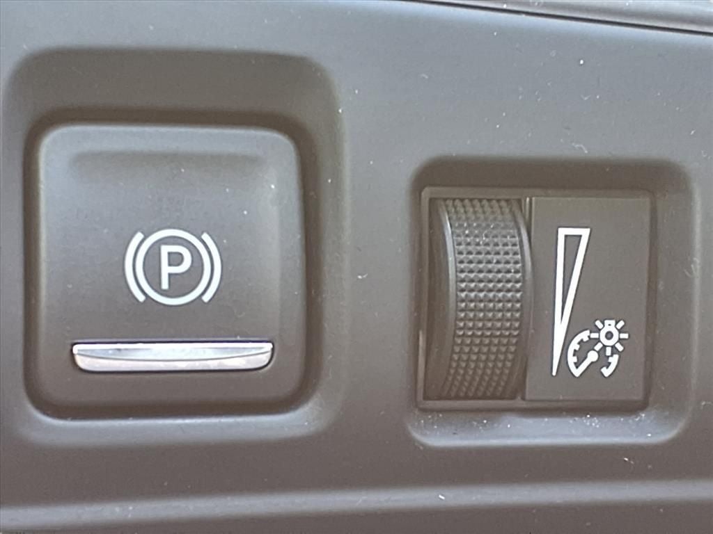 2023 Cadillac XT6 Luxury