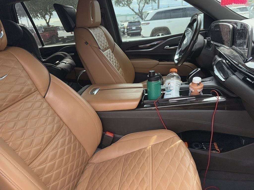 2021 Cadillac Escalade Premium Luxury