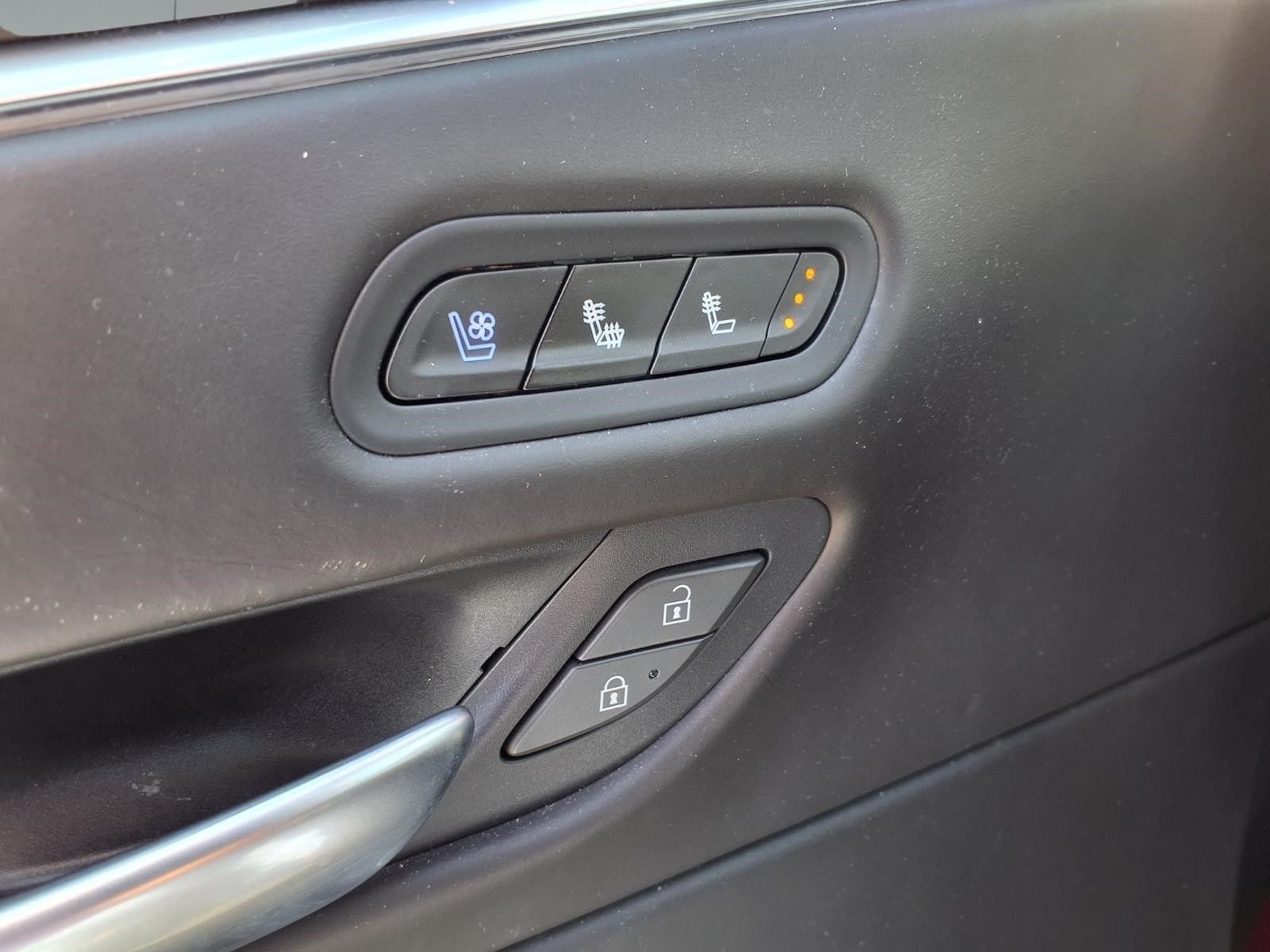 2023 Cadillac Escalade ESV Sport Platinum