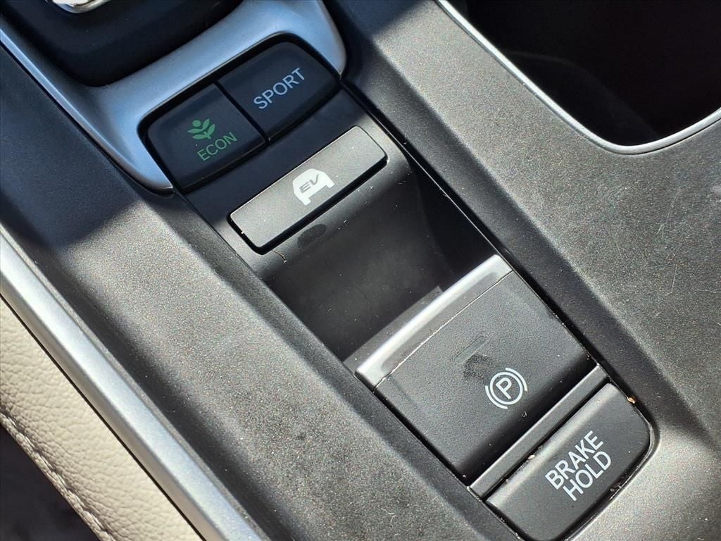 2022 Honda Accord Hybrid Touring