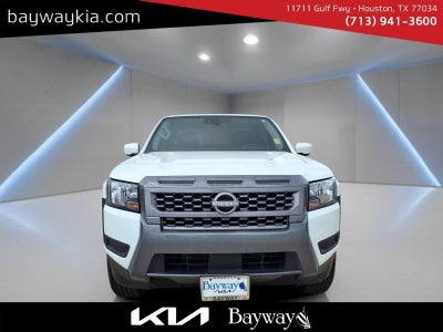 2025 Nissan Frontier SV