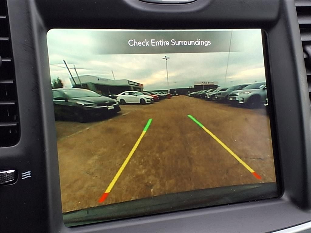 2023 Chrysler 300 Touring