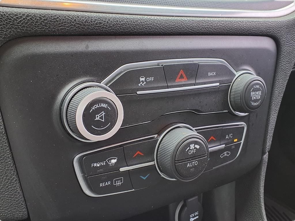 2016 Dodge Charger SXT