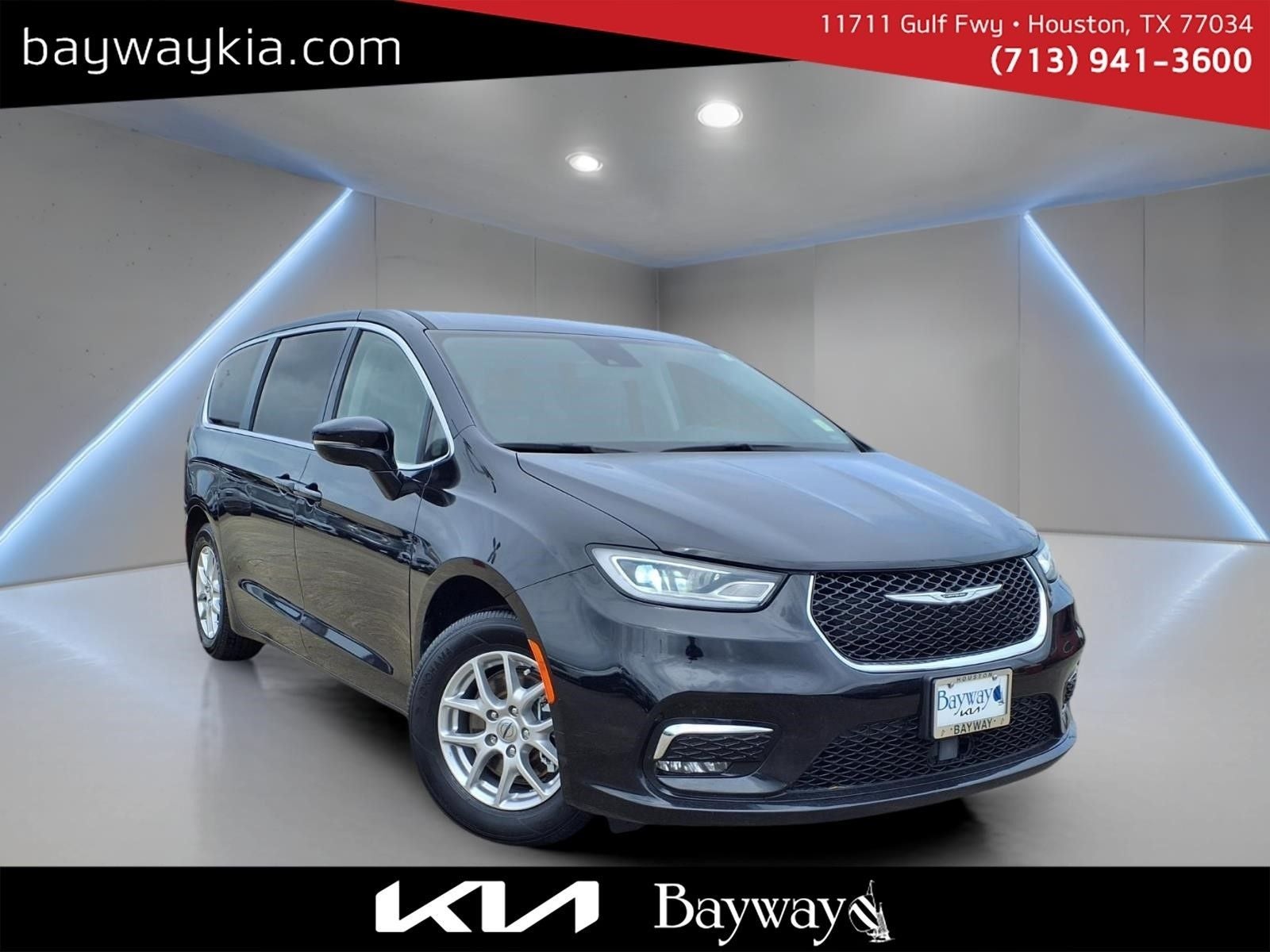 2024 Chrysler Pacifica Touring L