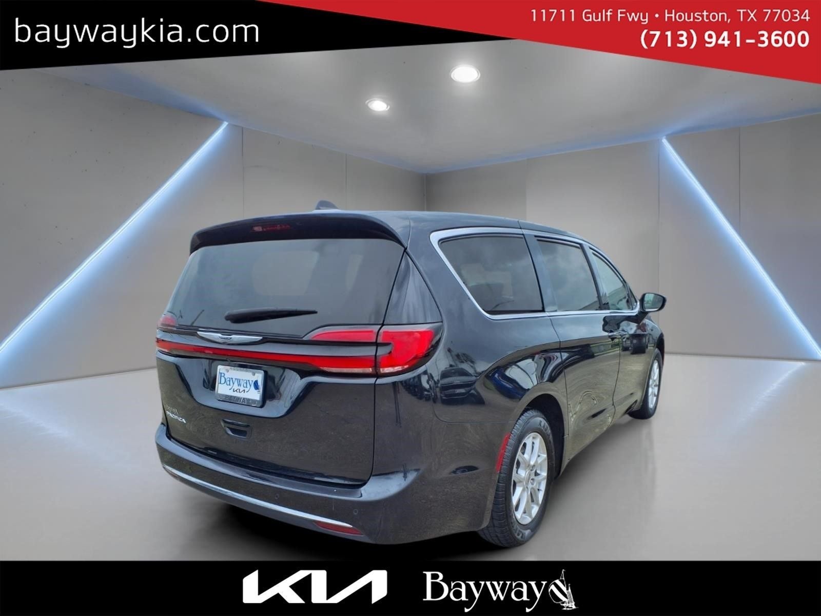 2024 Chrysler Pacifica Touring L