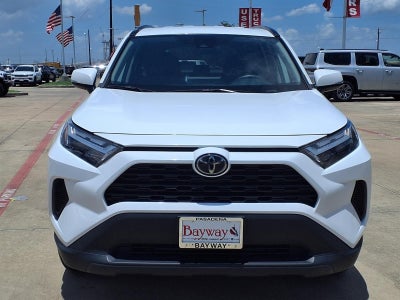 2024 Toyota RAV4 XLE