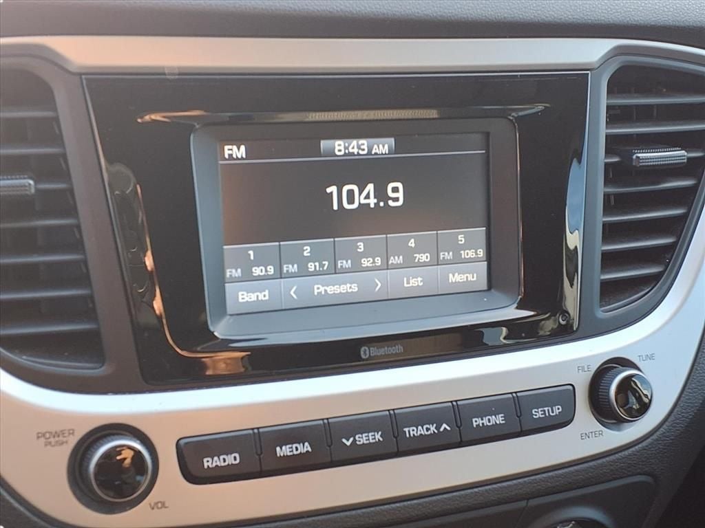 2022 Hyundai Accent SE