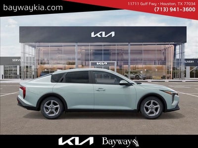 2025 Kia K4 LXS