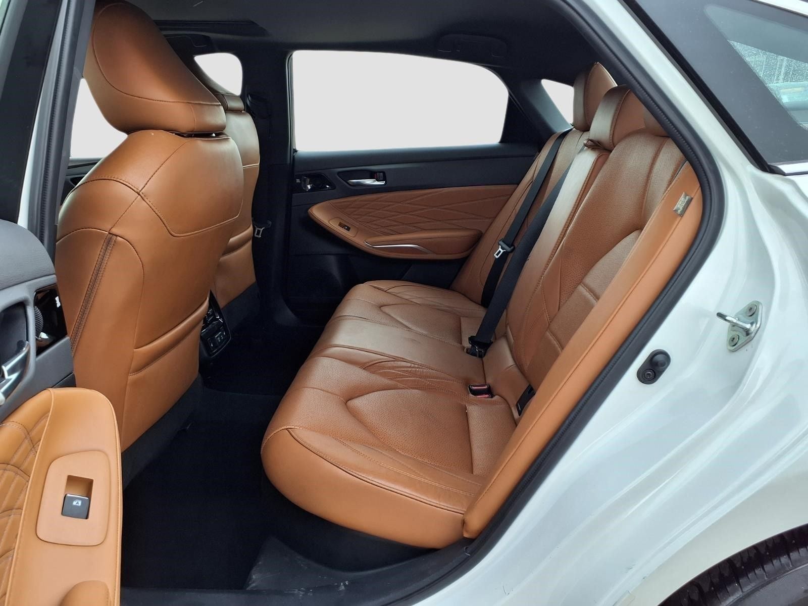 2022 Toyota Avalon Hybrid Limited