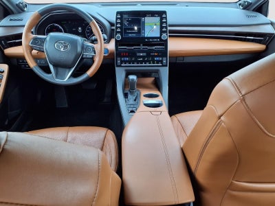 2022 Toyota Avalon Hybrid Limited