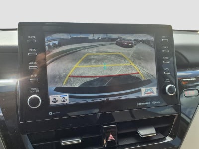 2022 Toyota Camry Hybrid XLE