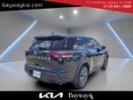 2024 Nissan Pathfinder S