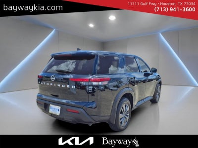 2024 Nissan Pathfinder S