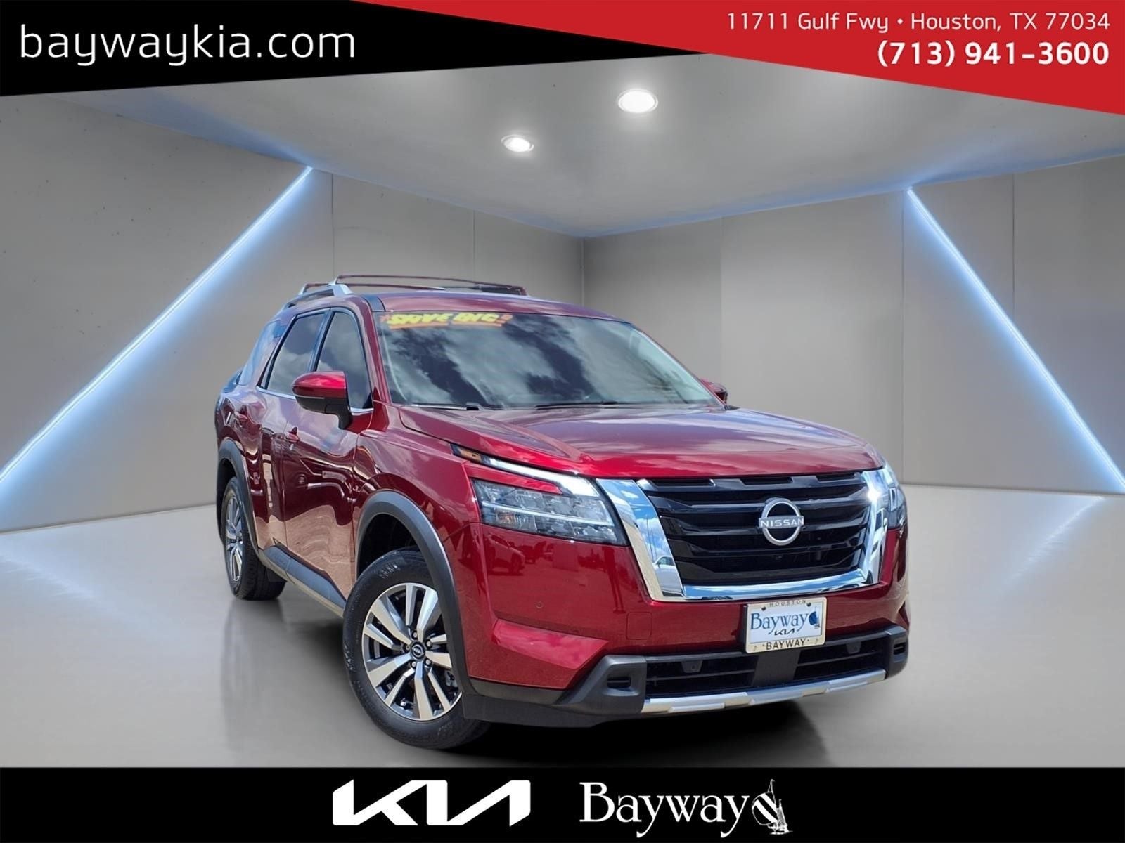 2024 Nissan Pathfinder SL
