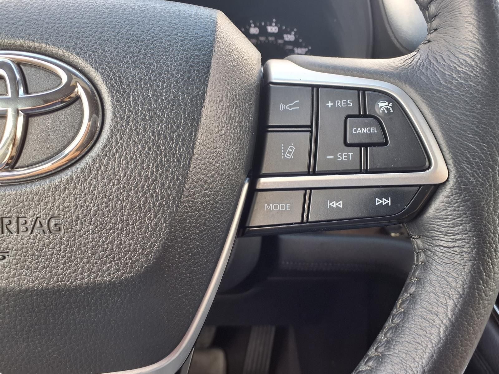 2024 Toyota Sienna XLE 7 Passenger