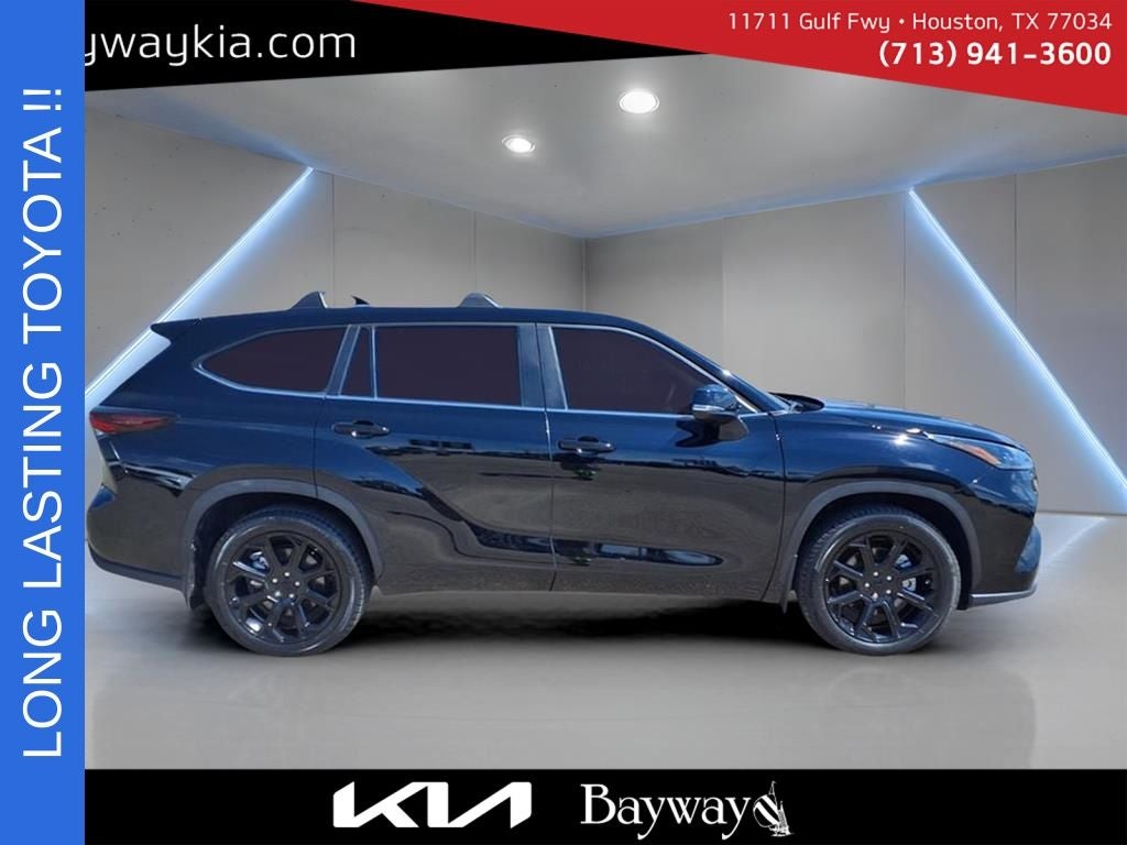 2024 Toyota Highlander LE
