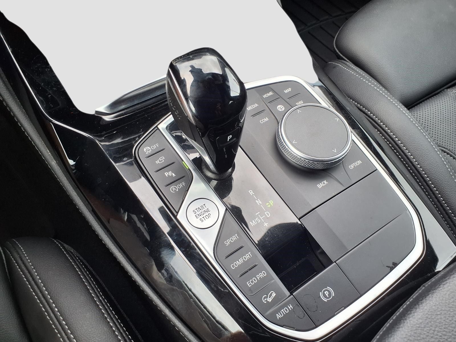 2024 BMW X4 xDrive30i