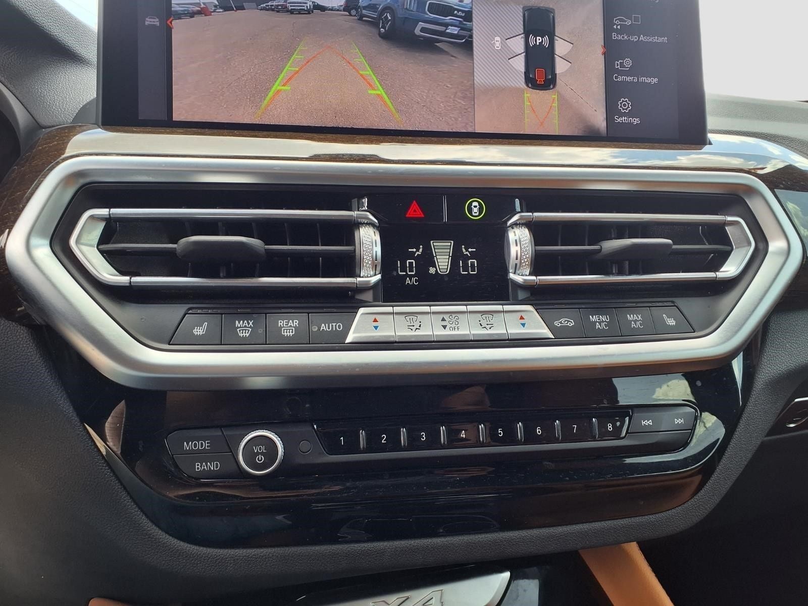 2025 BMW X4 xDrive30i