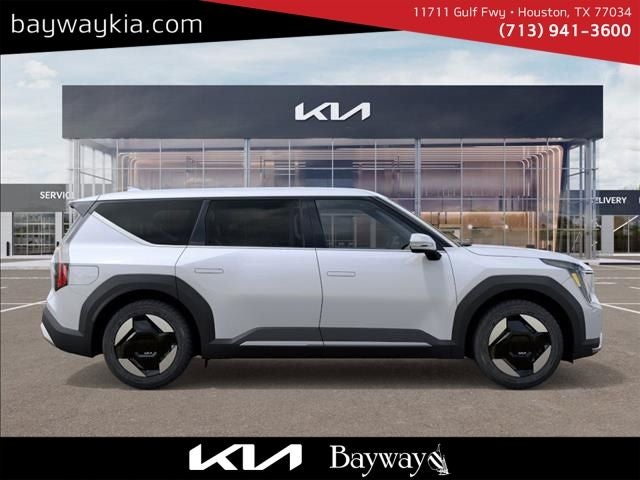 2026 Kia EV9 Light Long Range