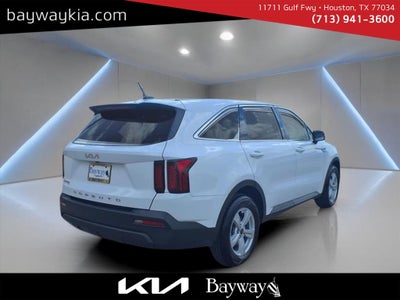 2022 Kia Sorento LX