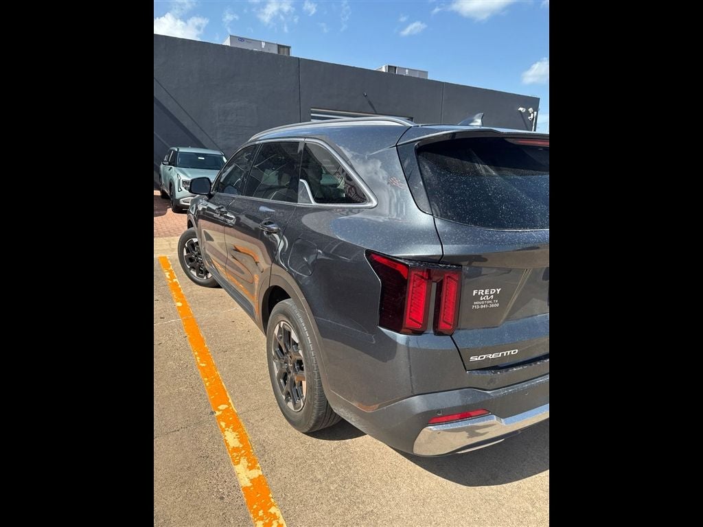 2024 Kia Sorento S
