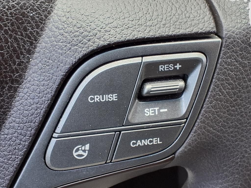 2016 Hyundai Santa Fe Sport 2.4 Base