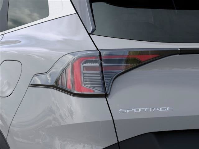 2027 Kia Sportage Hybrid Base