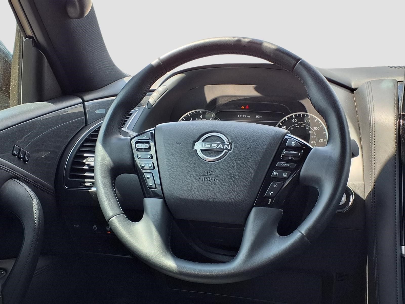 2023 Nissan Armada SL