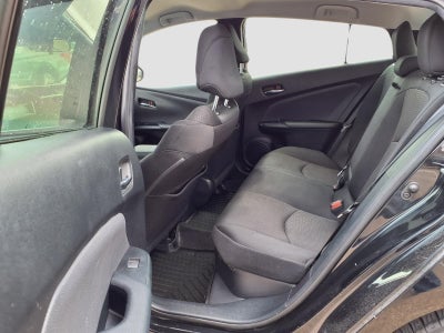 2022 Toyota Prius LE