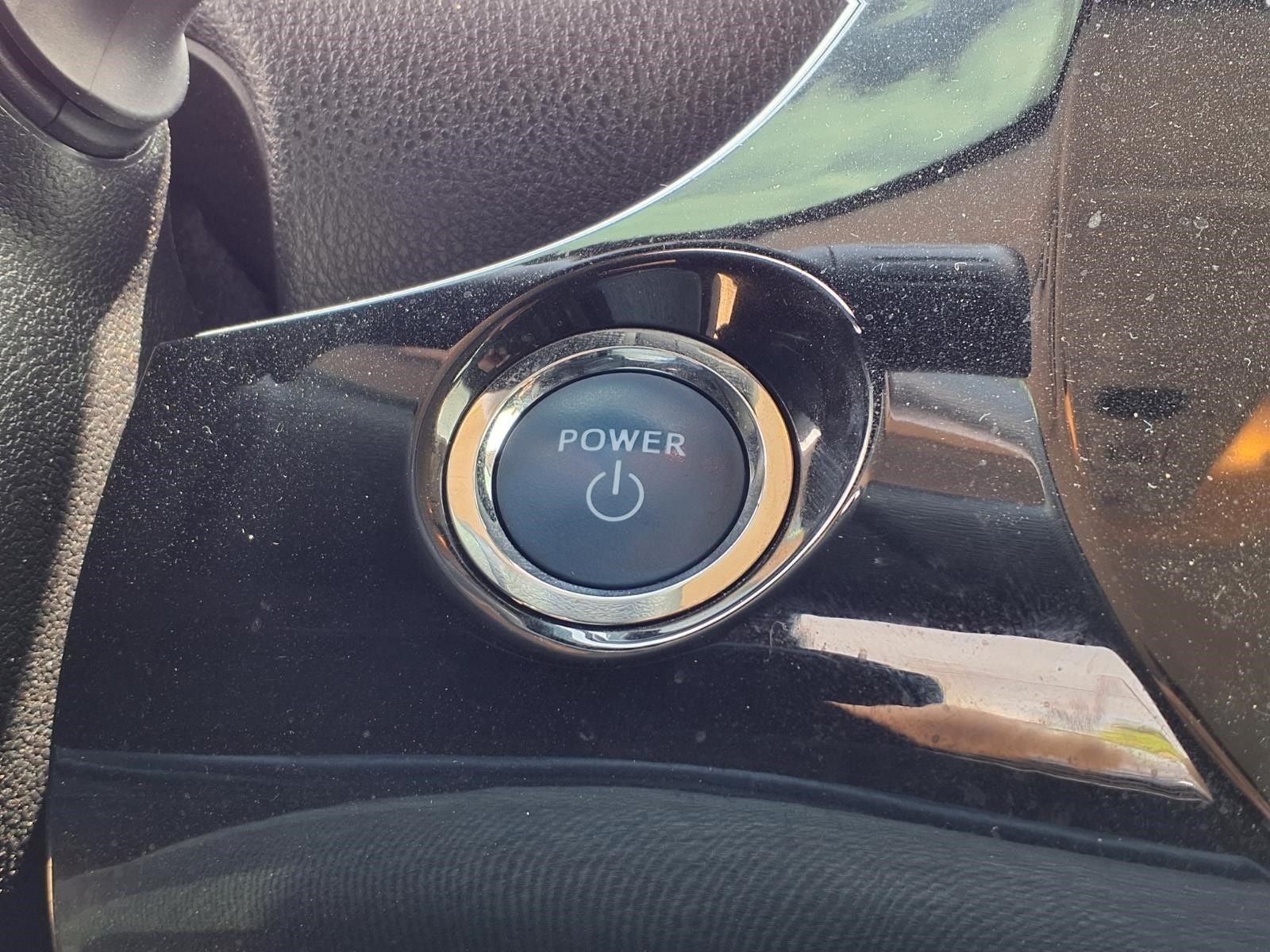 2022 Toyota Prius LE