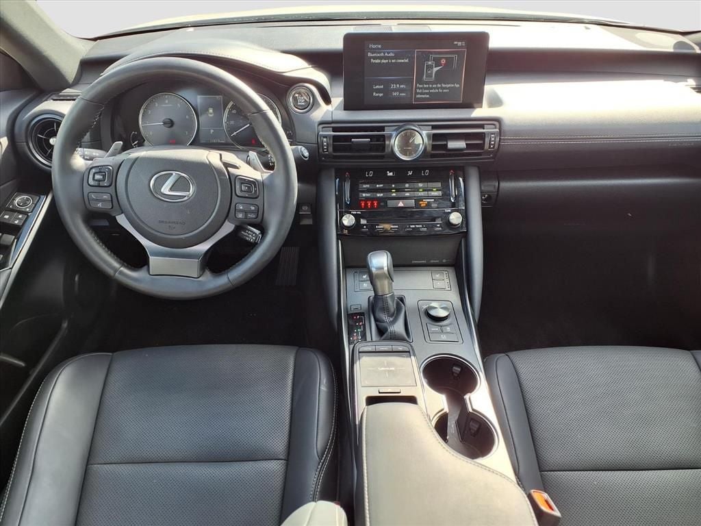 2024 Lexus IS 300