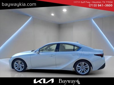 2024 Lexus IS 300