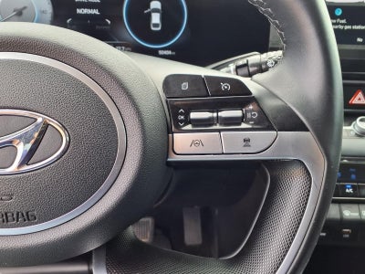 2022 Hyundai Elantra Limited