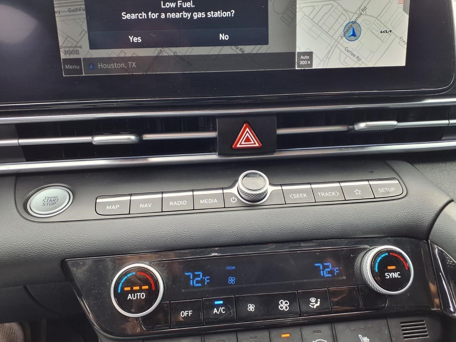 2022 Hyundai Elantra Limited