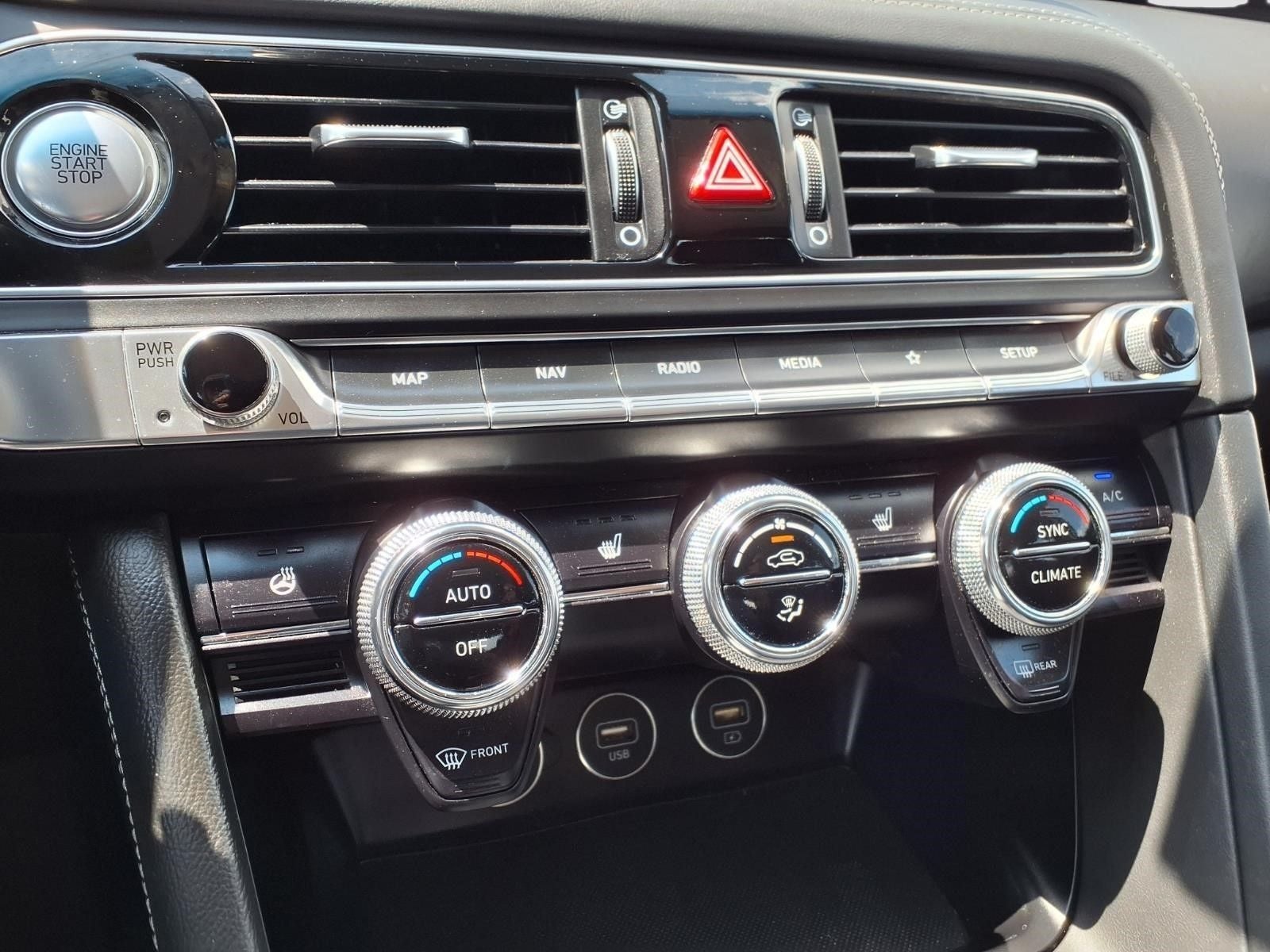 2023 Genesis G70 2.0T