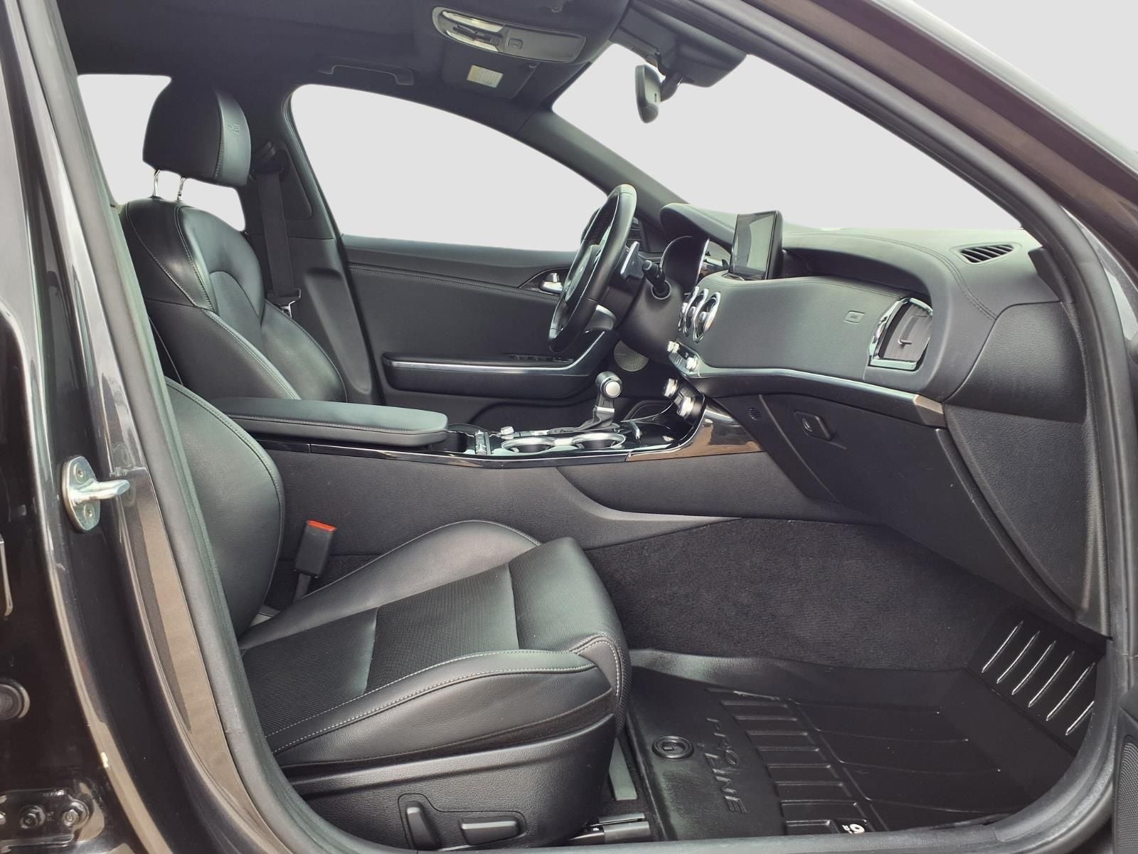 2022 Kia Stinger GT-Line