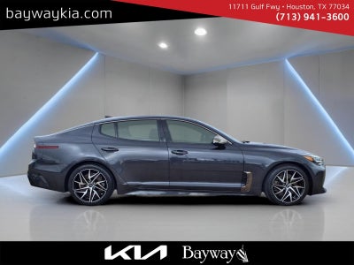 2022 Kia Stinger GT-Line