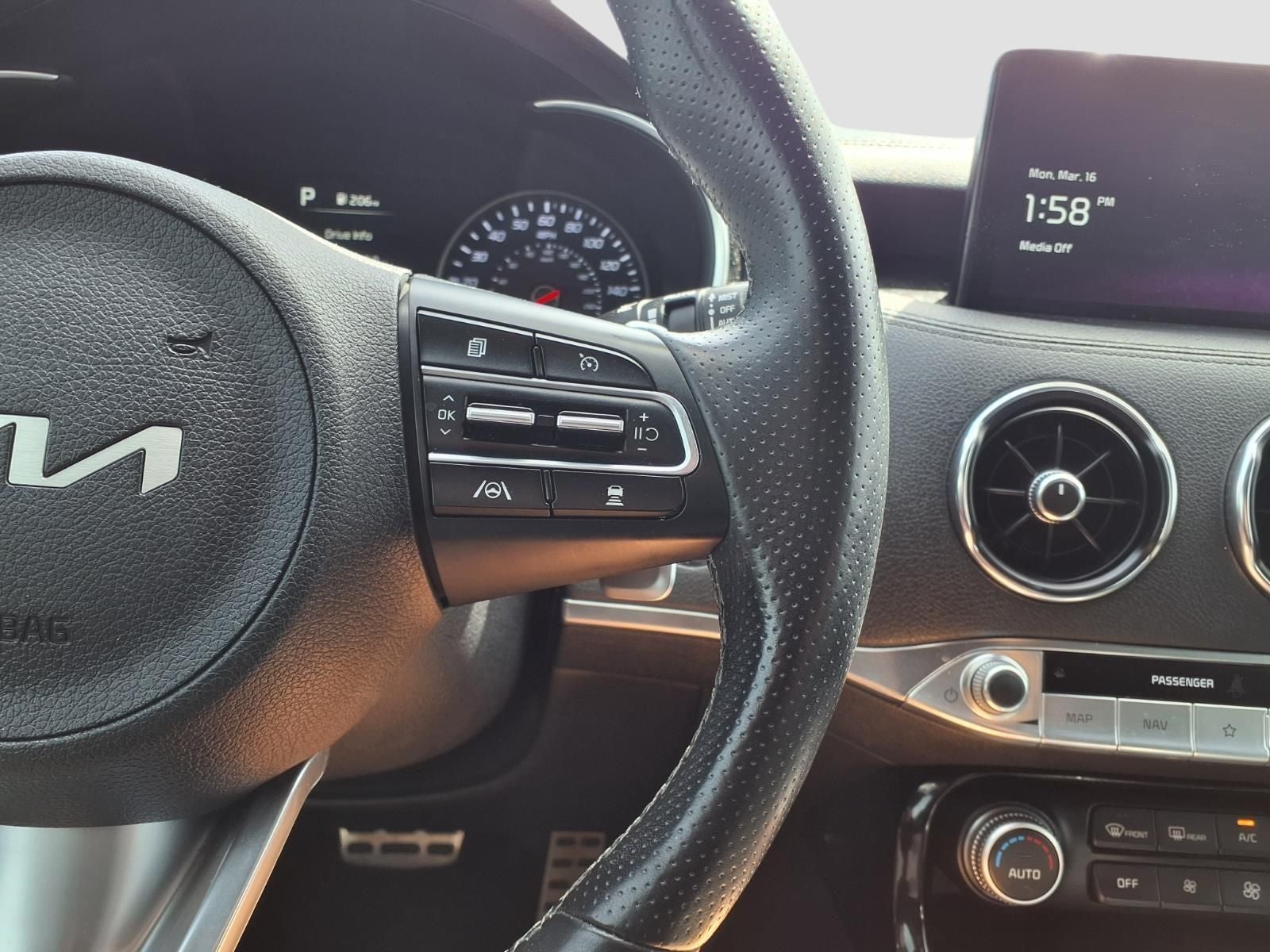 2022 Kia Stinger GT-Line