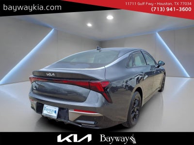 2025 Kia K5 LXS