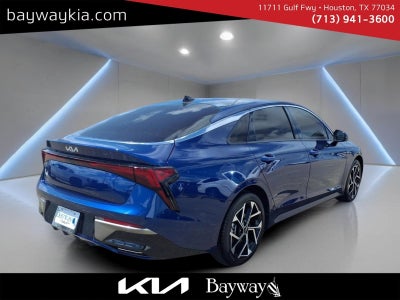 2025 Kia K5 EX