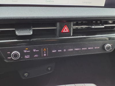 2024 Kia EV6 Light