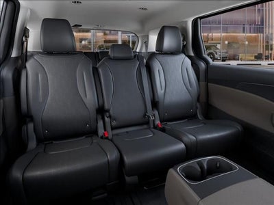 2026 Kia Carnival Base