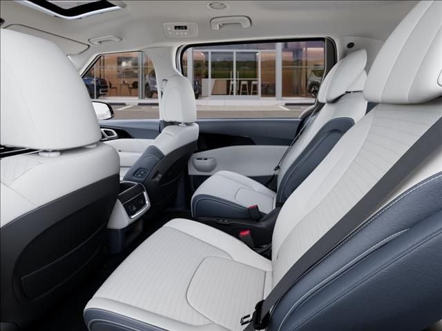 2026 Kia Carnival Base