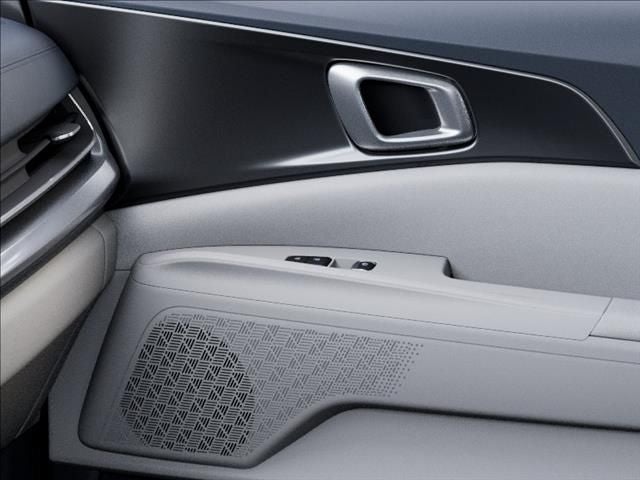 2026 Kia Carnival Hybrid Base